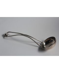 CARTIER Cuillère louche à sauce argent