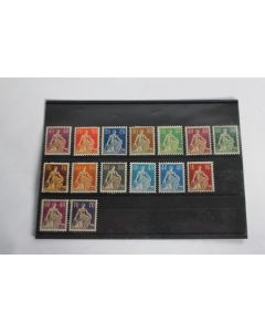 Timbres Suisse Helvétie à l'épée