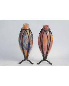 Paire vases verre soufflé monture fer forgé