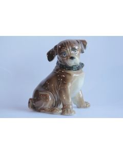 Jeune chien porcelaine Karl Ens Volkstedt Allemagne