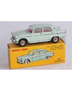 DINKY TOYS Voiture miniature 553 Peugeot 404