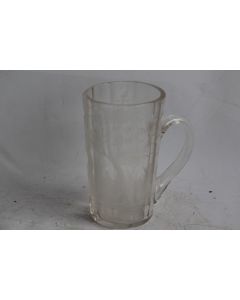 Verre de cure Marienbad sanglier République tchèque