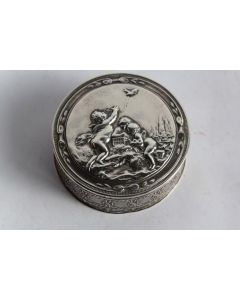 Petite boite à poudre argent massif Angelots Amours