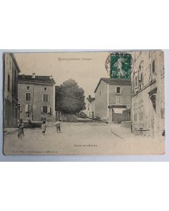CPA Vosges Mattaincourt Place de l'Eglise