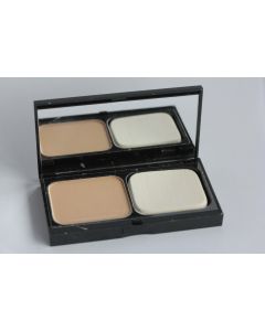 BOBBI BROWN Fond de teint poudre Natural Tan 4.25