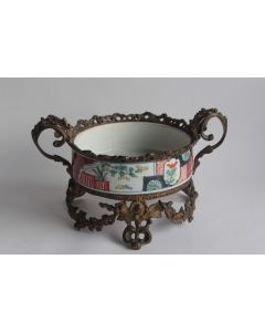 Coupe porcelaine Imari monture bronze Japon XIXe siècle