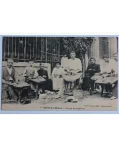 CPA Pyrénées-Atlantiques Salies-de-Béarn Groupe de Sandaliers