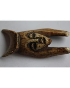Ancienne amulette ethnique os