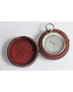 Ancien baromètre altimètre de poche LUFFT