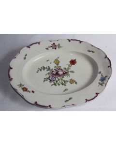 Plat ovale porcelaine Ludwisburg Allemagne XVIIIe siècle