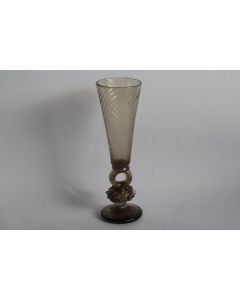 Verre soufflé fumé Soraya Gordiola Majorque Espagne