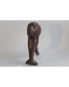 Casse noix Chien bois sculpté Art populaire Forêt noire