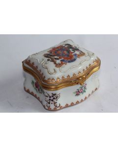 Boite porcelaine Paris Honi soit qui mal y pense Chevalerie britannique