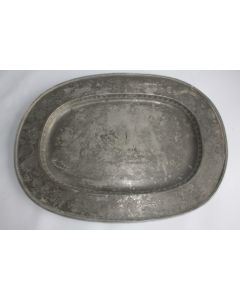 Grand plat étain gravé Suisse XVIIIe siècle