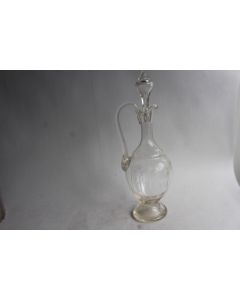 Carafe verre soufflé et taillé