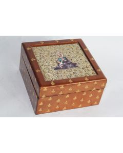 Boite cuir porcelaine peinte
