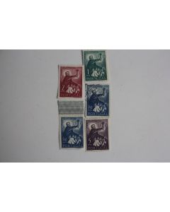 Timbres Portugal 4e centenaire mort de saint François Xavier 1952 neufs