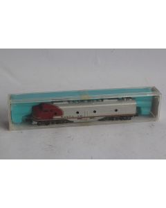 ATLAS 2105 Locomotive diesel Santa Fe EMD E8