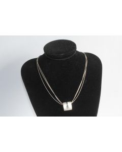 Collier argent massif et perle grise Yvette RIES