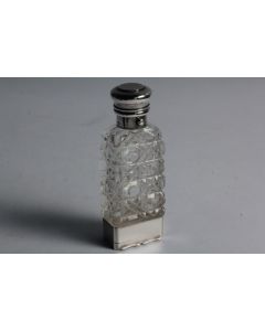 Flacon à sel Vinaigrette cristal taillé et argent S. Mordan & Co