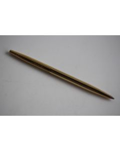 CARAN D'ACHE Petit stylo bille Madison plaqué or Dominique