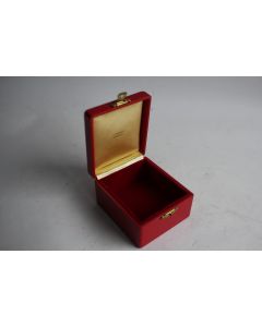 LOMBARD Écrin pour bijoux cuir rouge