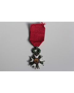 Décoration militaire Ordre de la Légion d'Honneur argent France