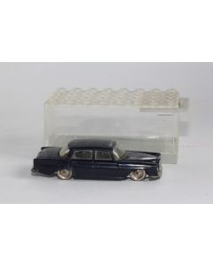 Voiture miniature LEGO Mercedes 220 S + box garage