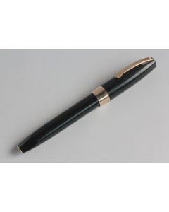 Stylo plume Sheaffer noir plume or 14K Snorkel