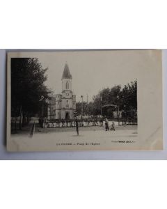 Carte postale ancienne Duperré Place de l'église Algérie