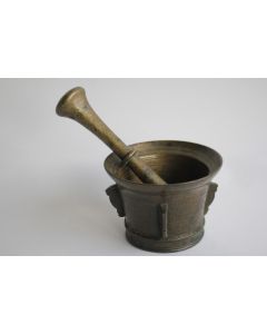 Mortier antique bronze XVIIe siècle