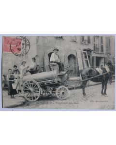 CPA Var Toulon Le torpilleur des rues
