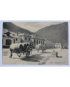 CPA Savoie Modane La gare Transport de tonneaux Attelages