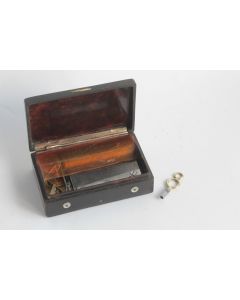 Boite à musique vermeil XIXe siècle