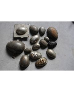 Anciens moules Œufs