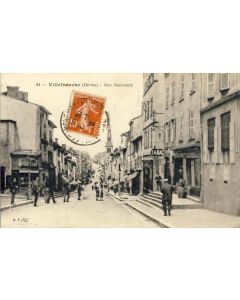 CPA 69 Rhône Villefranche Rue Nationale animée avec Surtaxe timbre semeuse