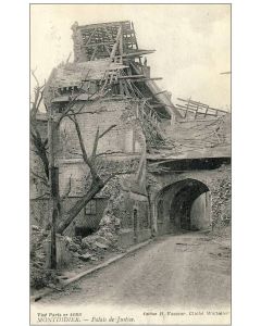 CPA 80 SOMME Montdidier Palais de justice détruit 1919