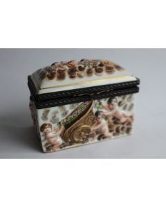 Boite porcelaine Capodimonte