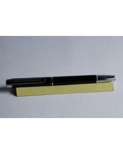 Stylo bille PELIKAN Pura noir et argent