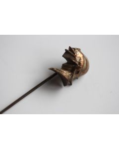 Épingle à cravate heaume armure