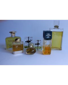 7 Anciens flacons à parfum pour collection