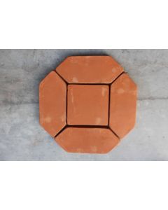 Anciens carreaux d'Apt en terre cuite 