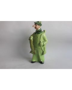 Bouteille anthropomorphe porcelaine chasseur