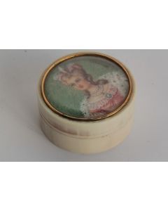 Ancienne Boite Peinture miniature portrait femme Muguet de Molinard