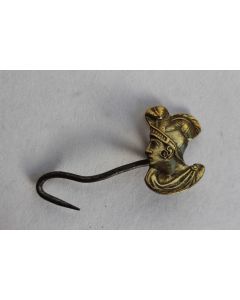 Ancien crochet de tablier XIXe siècle 