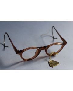 Ancienne paire de lunettes enfant