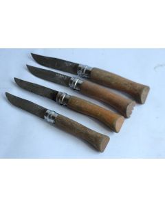 Quatre anciens couteaux OPINEL Savoie France