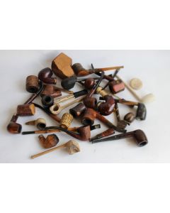 Lot de 26 pipes diverses