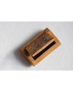 Boite à priser miniature bois poupée Art populaire