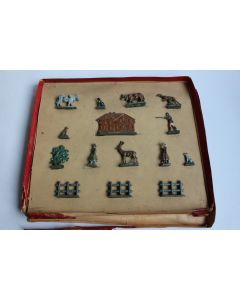Boite de figurines plomb demi rond de bosse  Ferme Suisse 